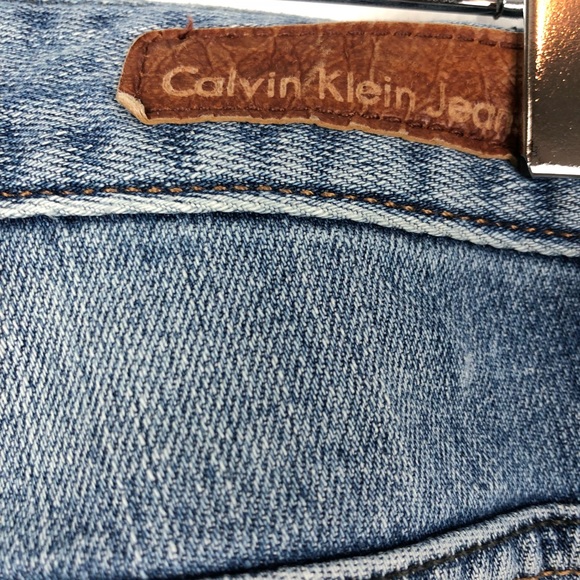 🔸Calvin Klein Light Wash Bootcut Jeans - Picture 5 of 6